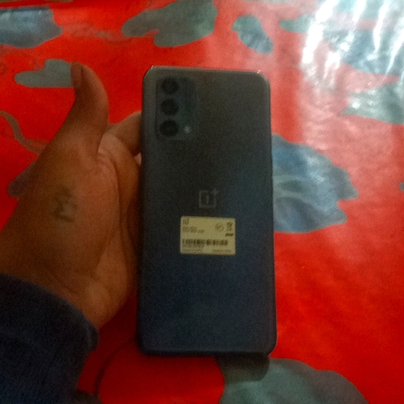 mobile one plus - Picture 1 of 1